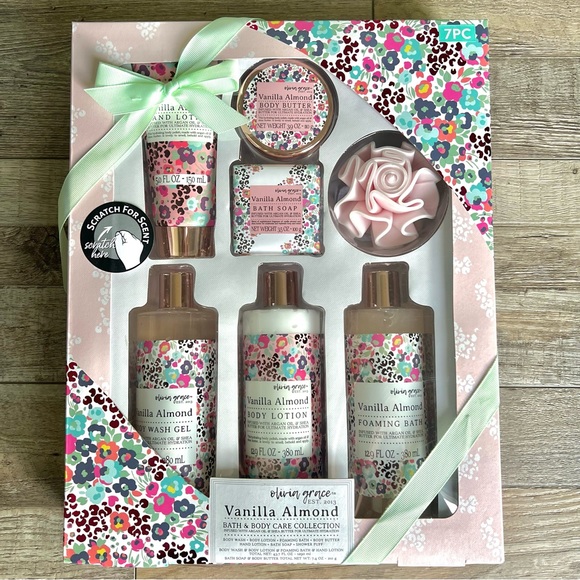 NIB Olivia Grave 7 Piece Gift Set - Picture 1 of 9